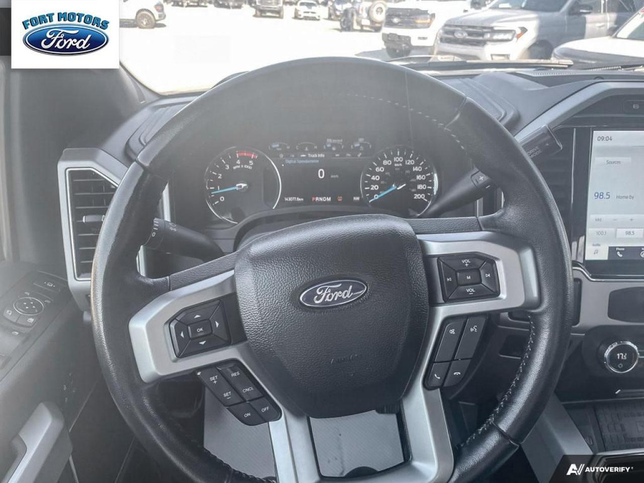 2022 Ford F-350 XLT Photo5