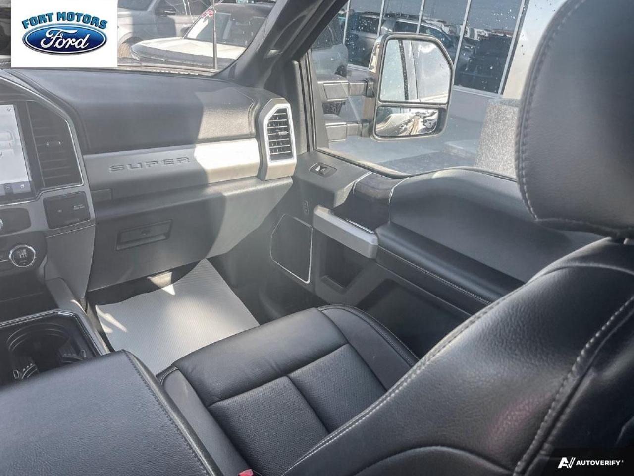 2022 Ford F-350 XLT Photo5
