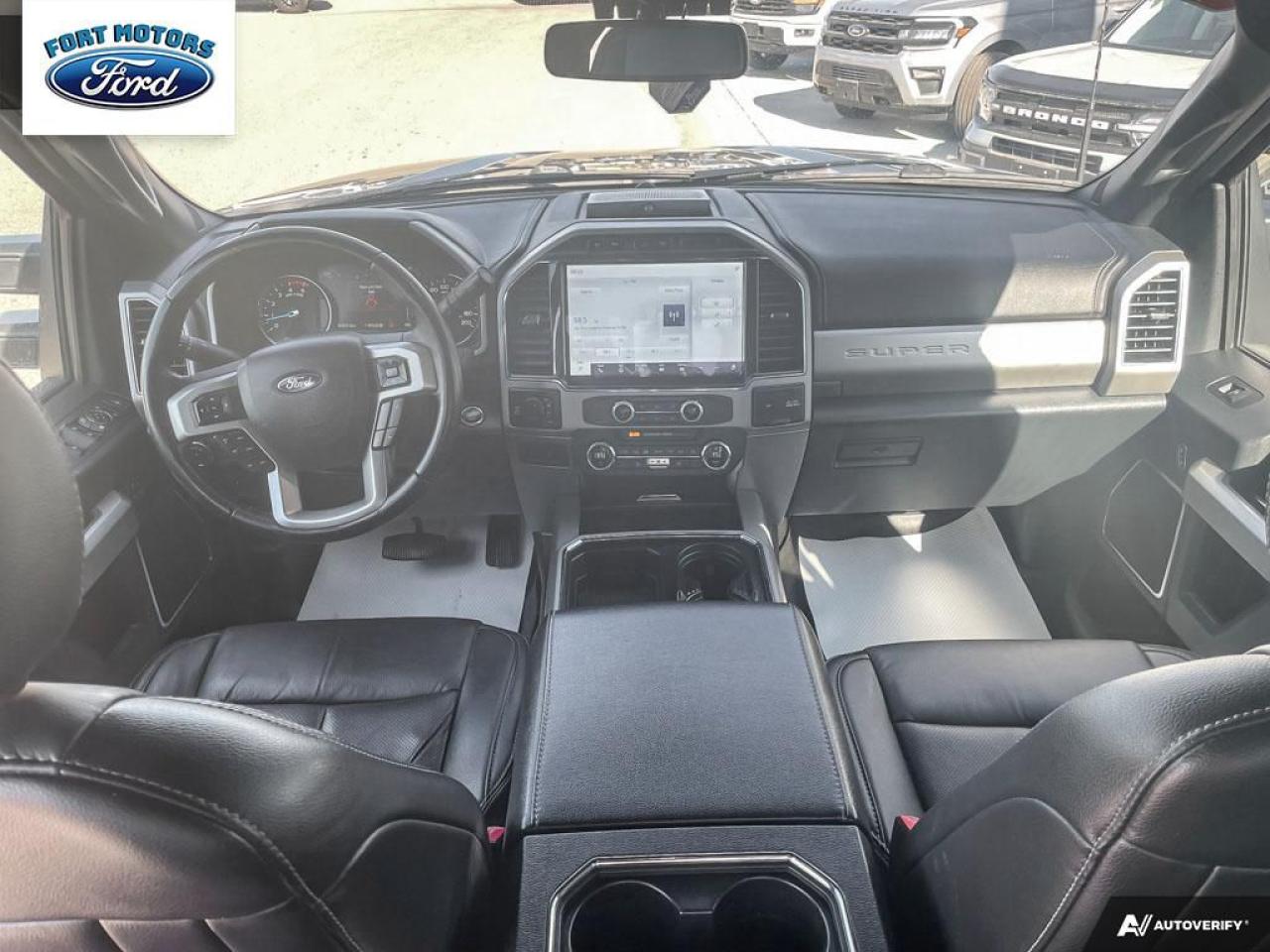 2022 Ford F-350 XLT Photo5