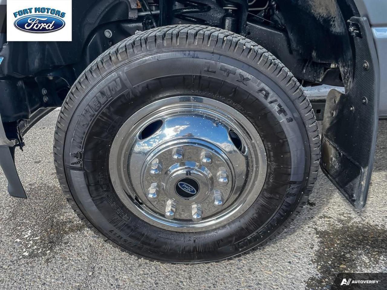 2024 Ford F-350 4X4 CREW CAB PU DRW/ Photo5