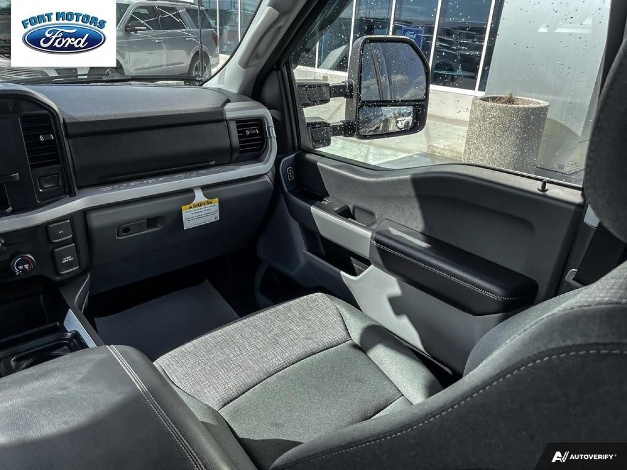 2024 Ford F-350 4X4 CREW CAB PU DRW/ Photo5