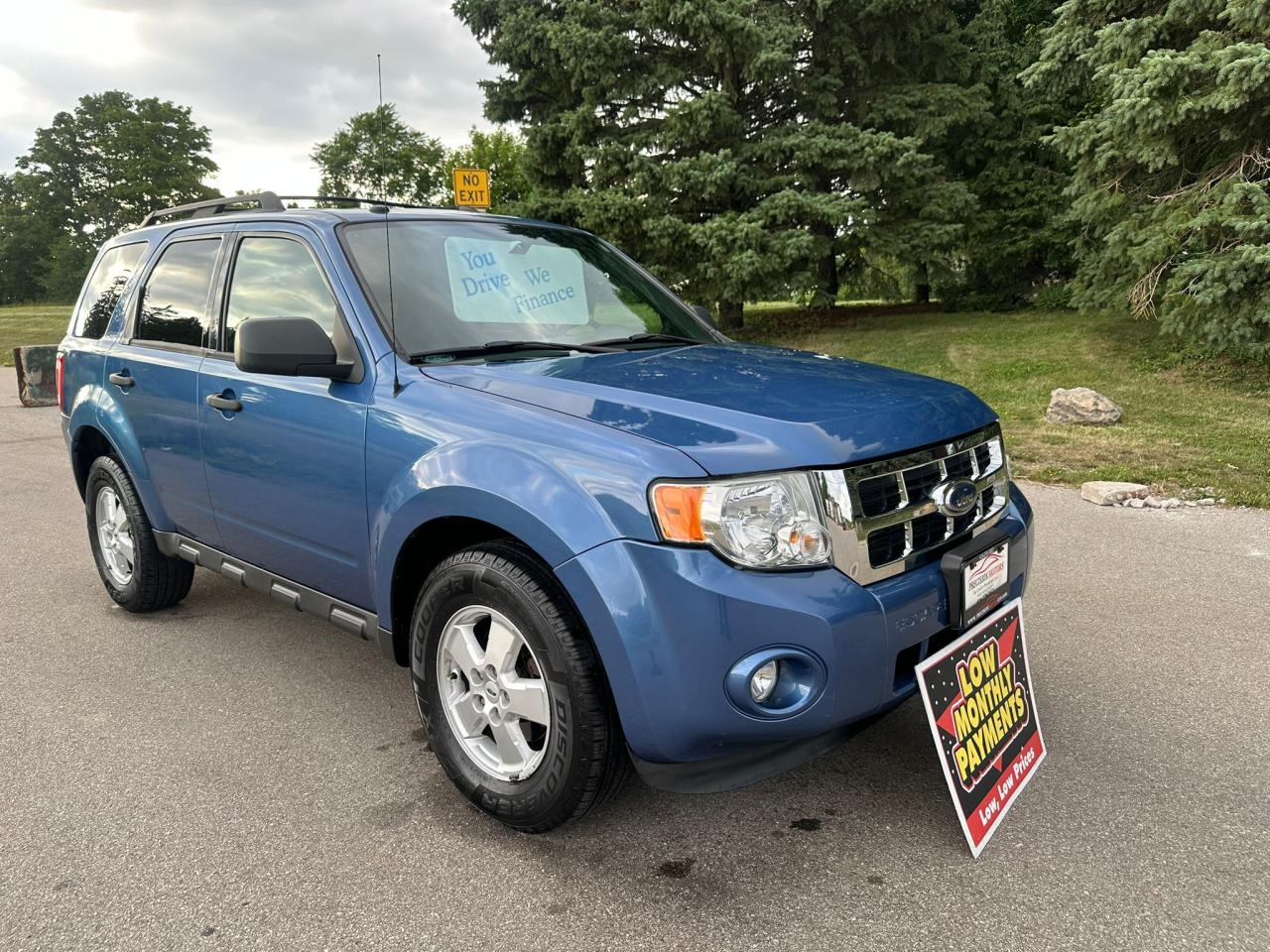 2009 Ford Escape XLT - Photo #8