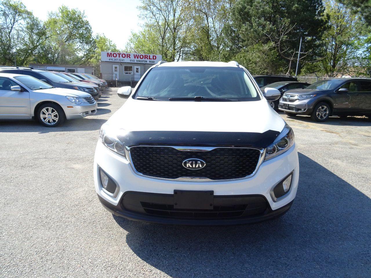 2017 Kia Sorento LX - Photo #3