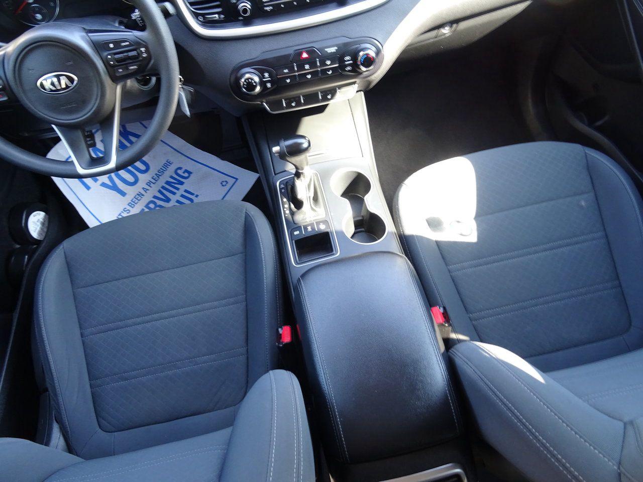 2017 Kia Sorento LX - Photo #11