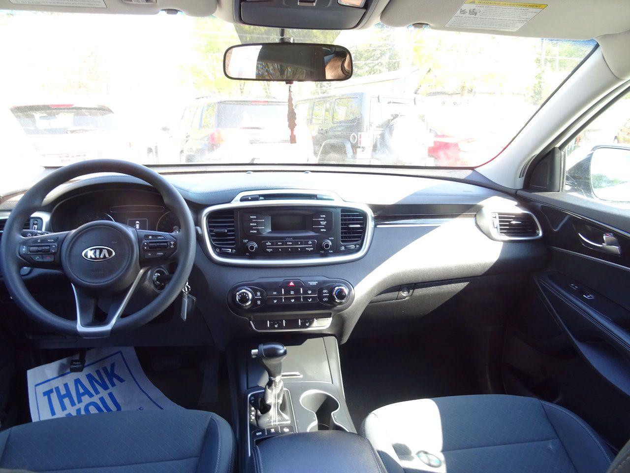2017 Kia Sorento LX - Photo #13