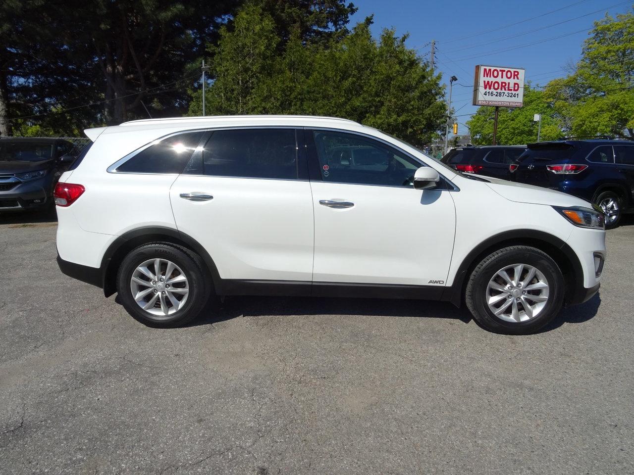2017 Kia Sorento LX - Photo #7