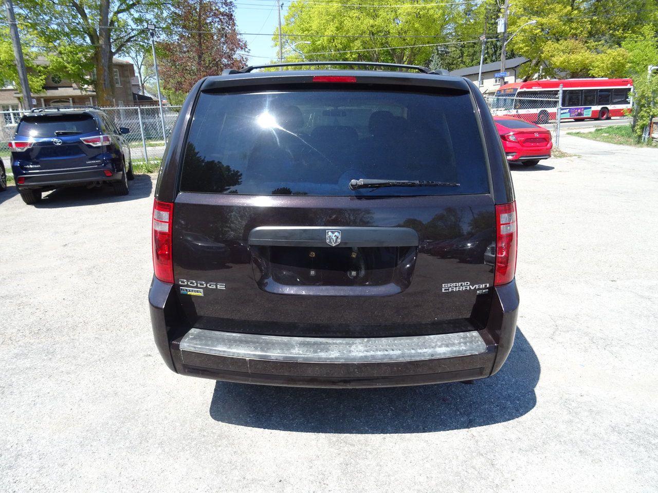 2010 Dodge Grand Caravan SE - Photo #7