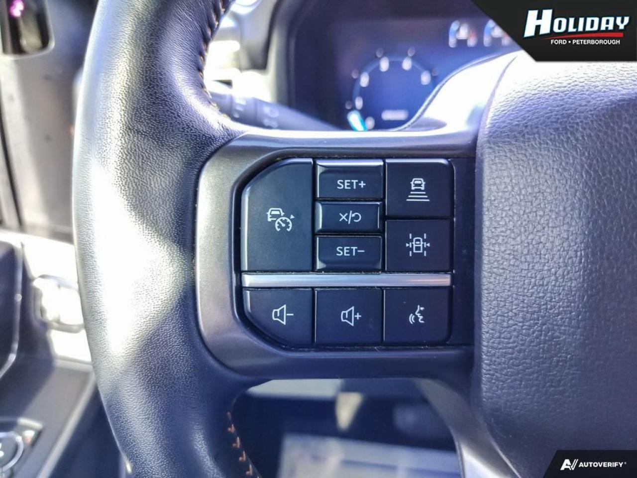 12523417