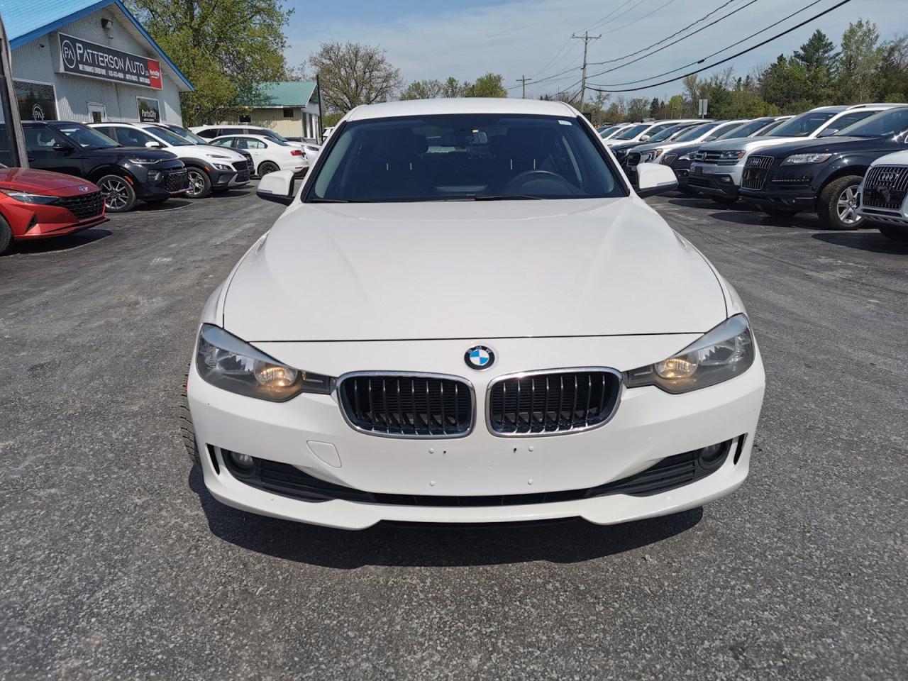 2015 BMW 3 Series 320i xDrive - Photo #8