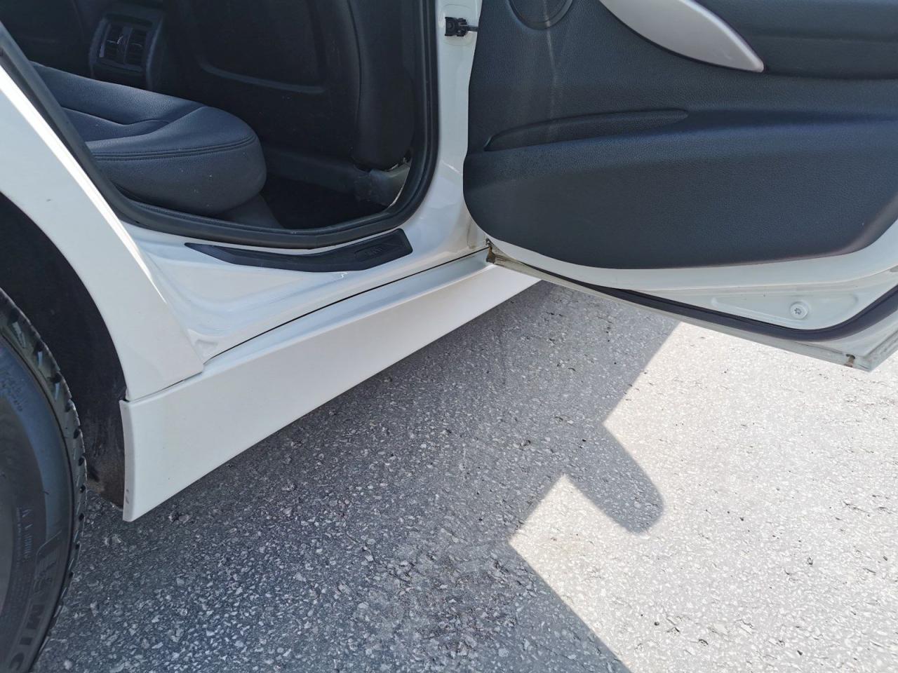 2015 BMW 3 Series 320i xDrive - Photo #17