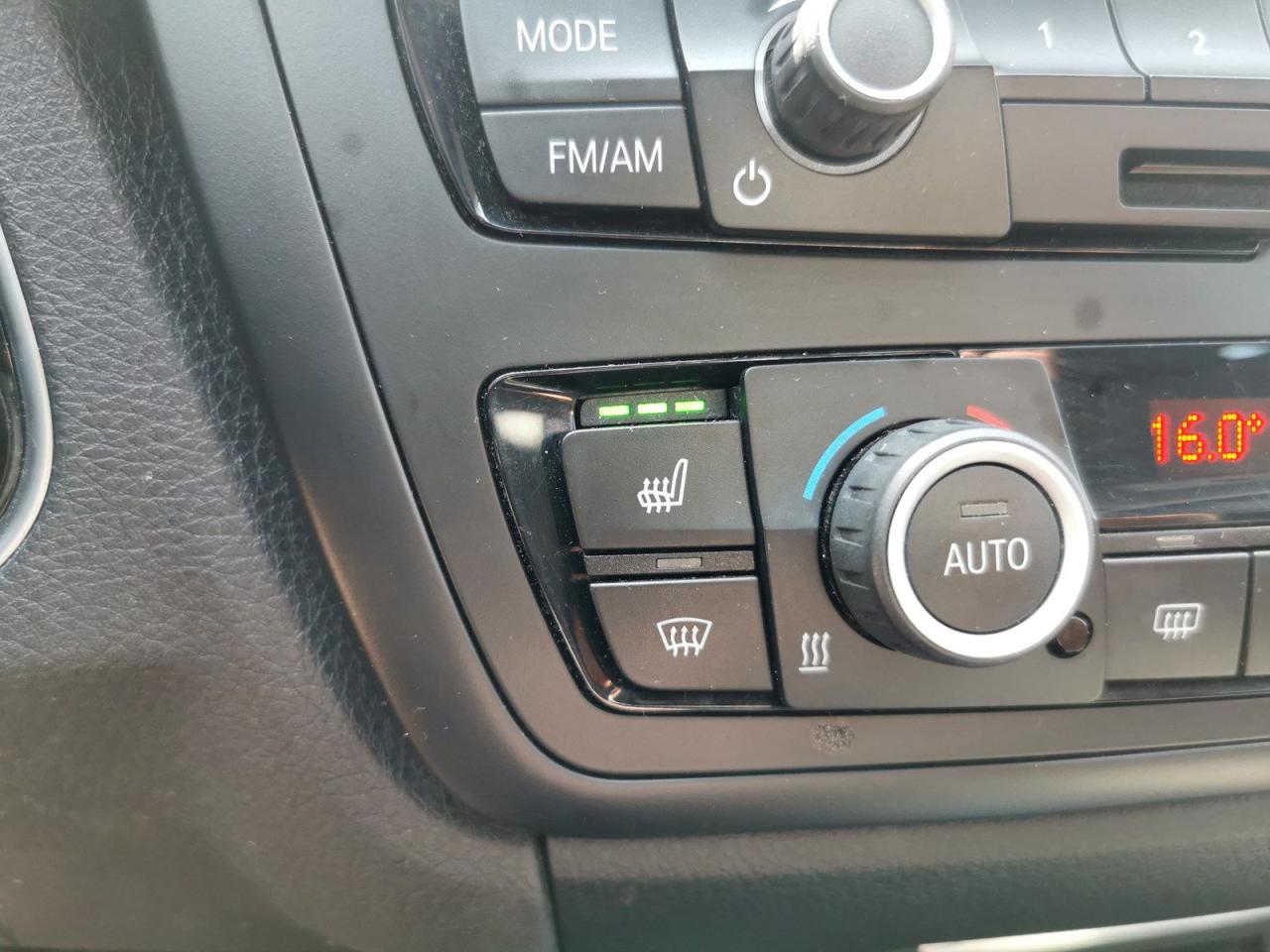 2015 BMW 3 Series 320i xDrive - Photo #29