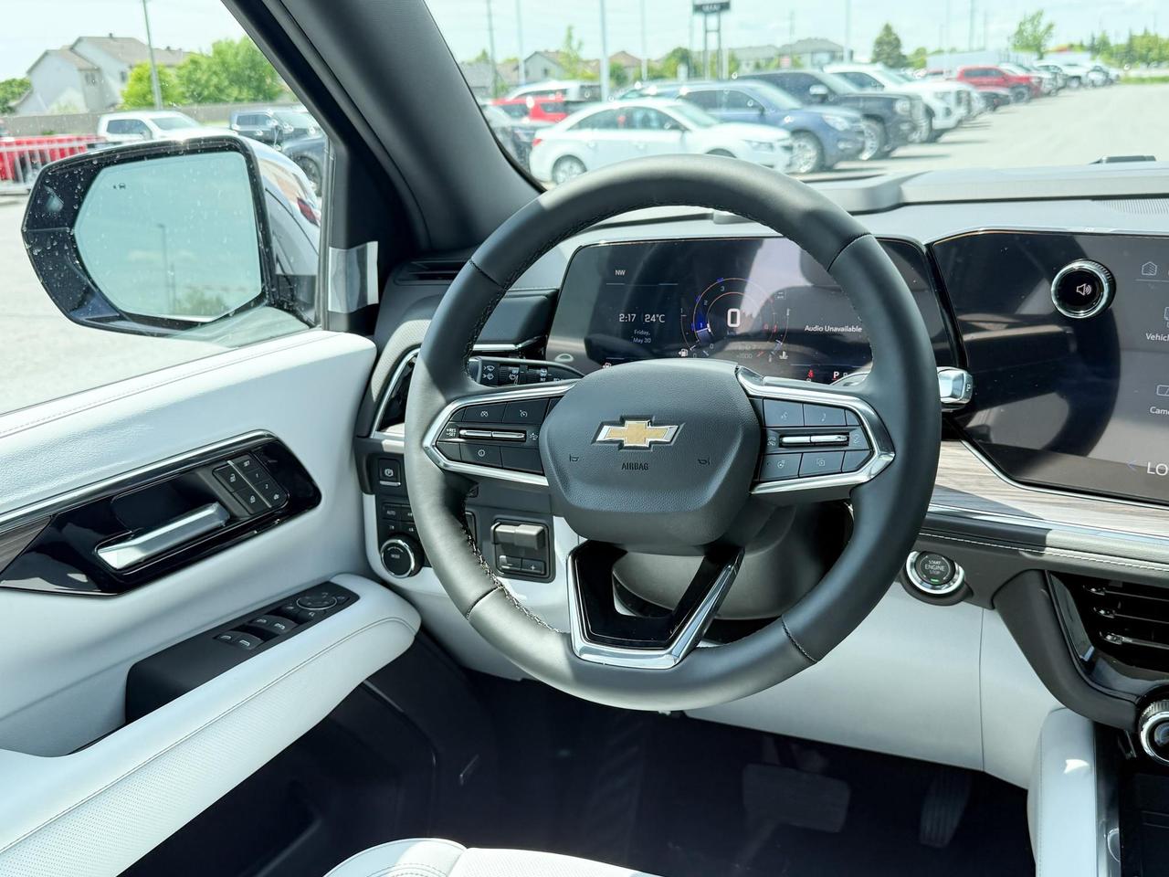 2025 Chevrolet Suburban Premier 3.0L DURAMAX WITH REMOTE START/ENTRY, SUNROOF, HEATED SEATS, HEATED STEERING WHEEL, VENTILATED SEATS, POWER LIFTGATE, BOSE SPEAKER SYSTEM, HD SURROUND VISION Photo