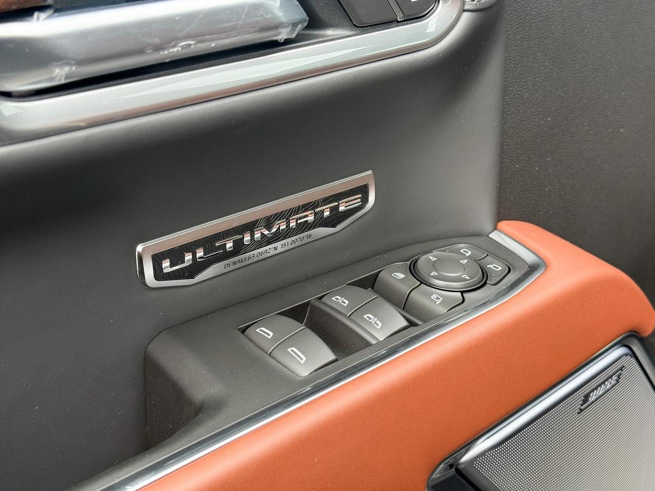 2025 GMC Sierra 1500 Denali Ultimate 6.2L V8 WITH REMOTE START/ENTRY, HEATED SEATS, HEATED STEERING WHEEL, VENTILATED/MASSAGE SEATS, SUNROOF, HD SURROUND VISION Photo