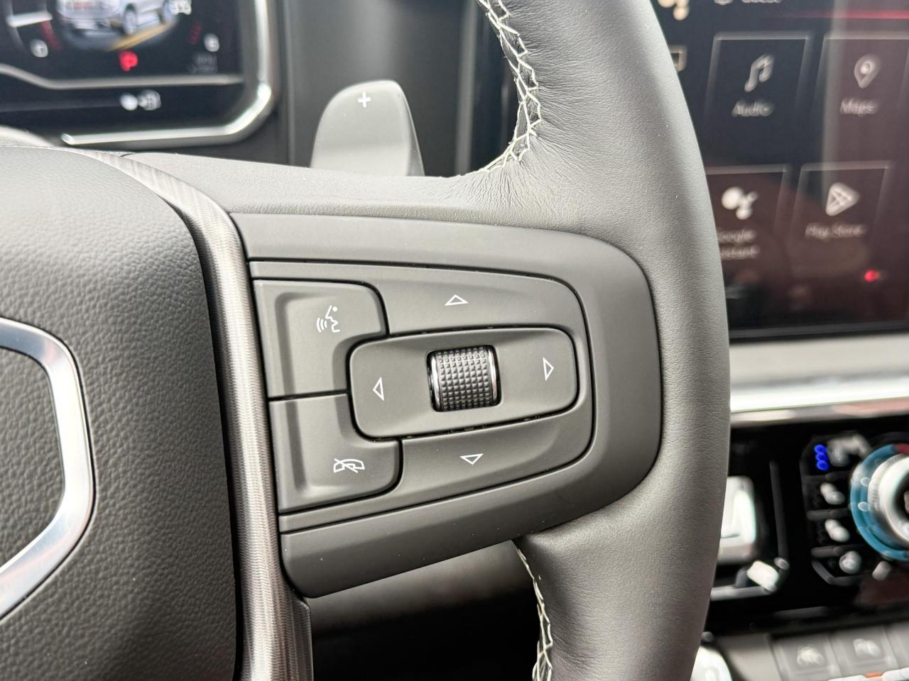 2025 GMC Sierra 1500 Denali Ultimate 6.2L V8 WITH REMOTE START/ENTRY, HEATED SEATS, HEATED STEERING WHEEL, VENTILATED/MASSAGE SEATS, SUNROOF, HD SURROUND VISION Photo