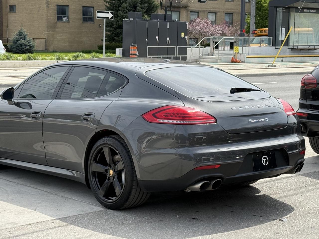 2014 Porsche Panamera 4S | SUNROOF | BOSE SOUND | LOADED - Photo #13