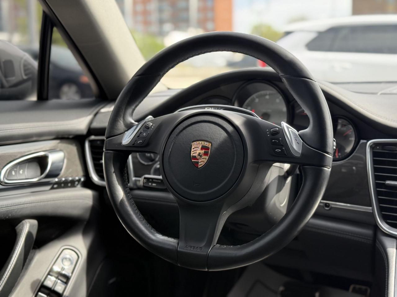 2014 Porsche Panamera 4S | SUNROOF | BOSE SOUND | LOADED - Photo #19