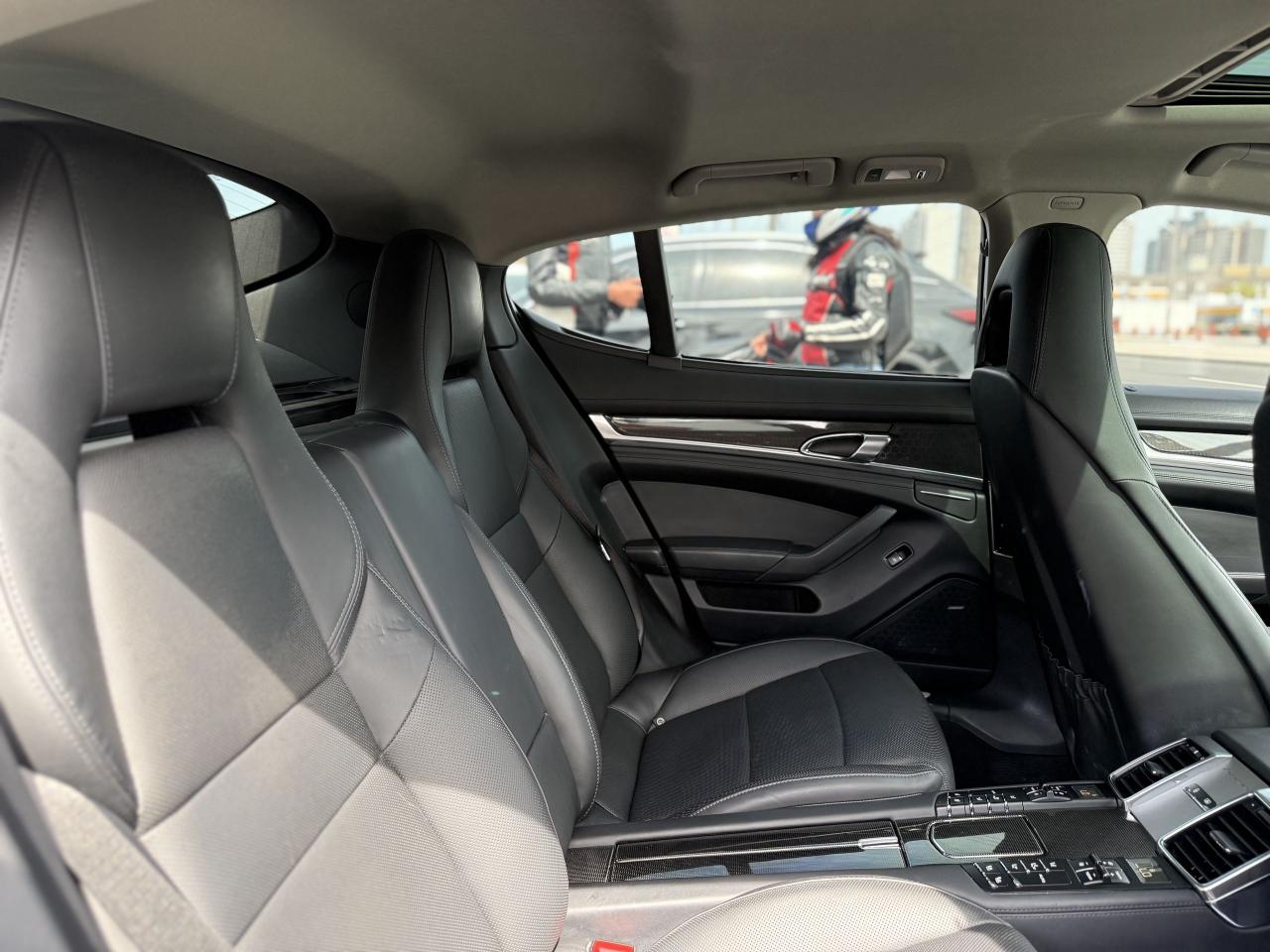 2014 Porsche Panamera 4S | SUNROOF | BOSE SOUND | LOADED - Photo #33