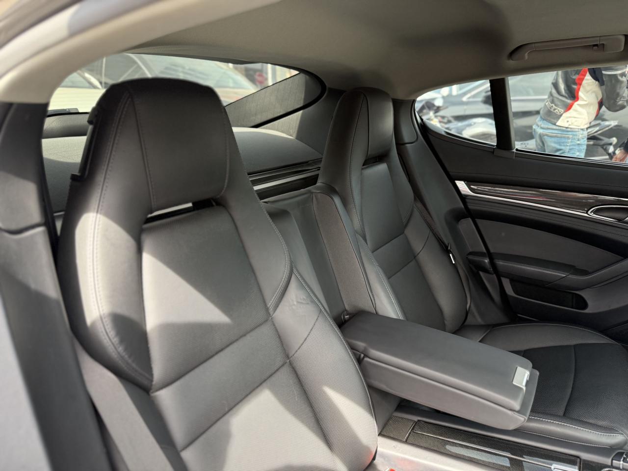 2014 Porsche Panamera 4S | SUNROOF | BOSE SOUND | LOADED - Photo #35