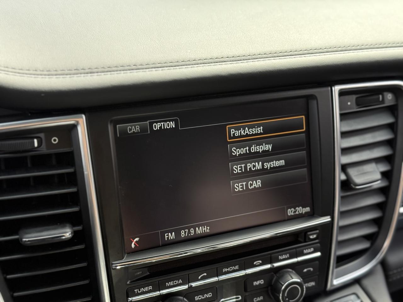 2014 Porsche Panamera 4S | SUNROOF | BOSE SOUND | LOADED Photo