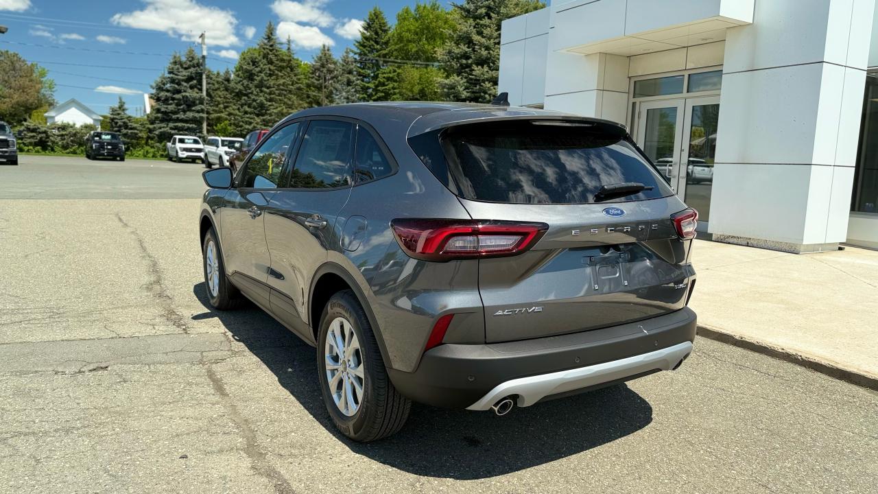 2025 Ford Escape Active™ Photo3