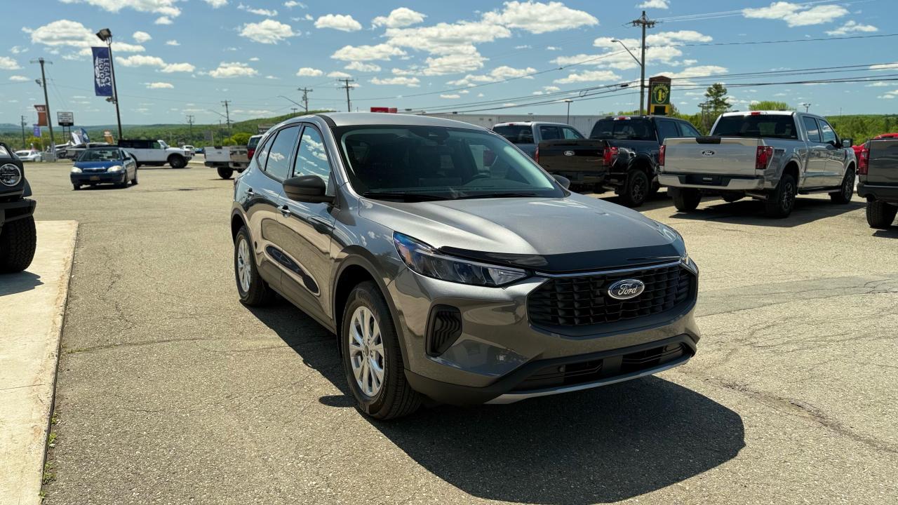 2025 Ford Escape Active™ Photo1