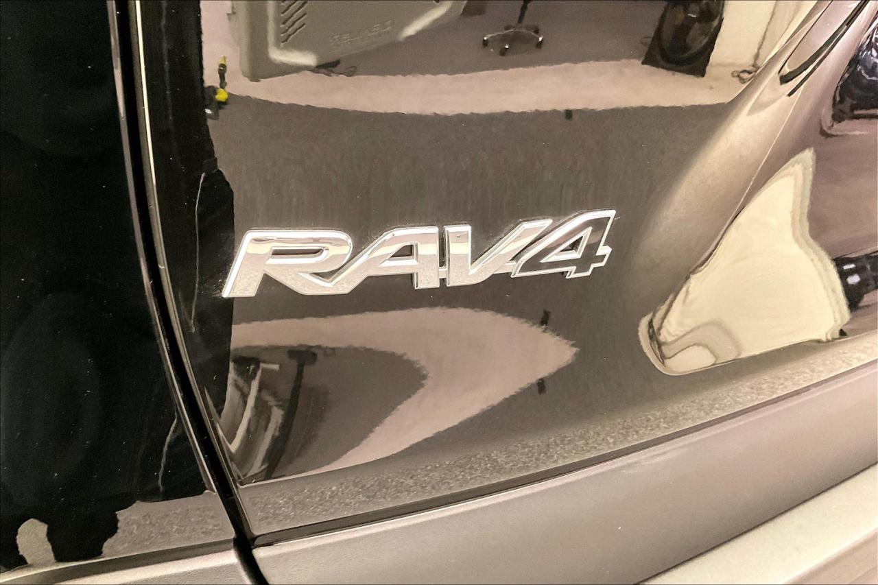 12524689