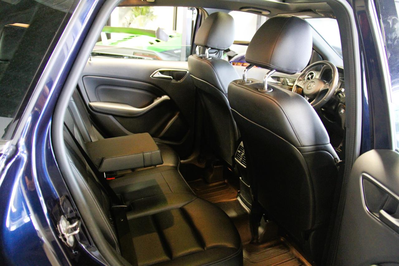 2019 Mercedes-Benz B-Class B 250 4MATIC Sports Tourer - Photo #10