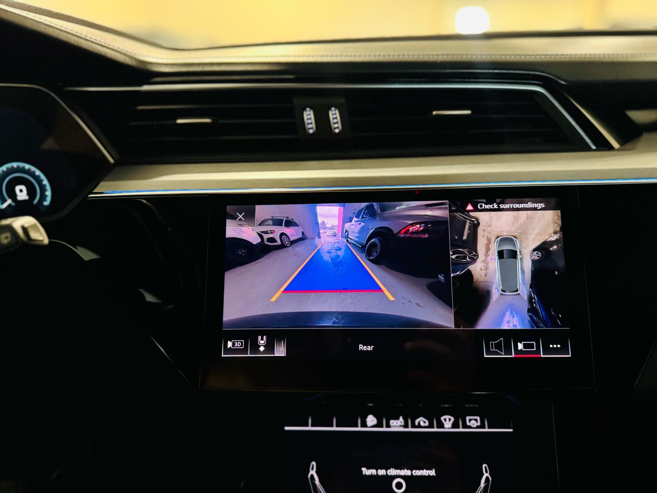 2019 Audi E-Tron Technik - Photo #13