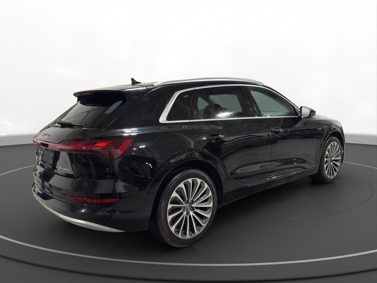 2019 Audi E-Tron Progressiv - Photo #8