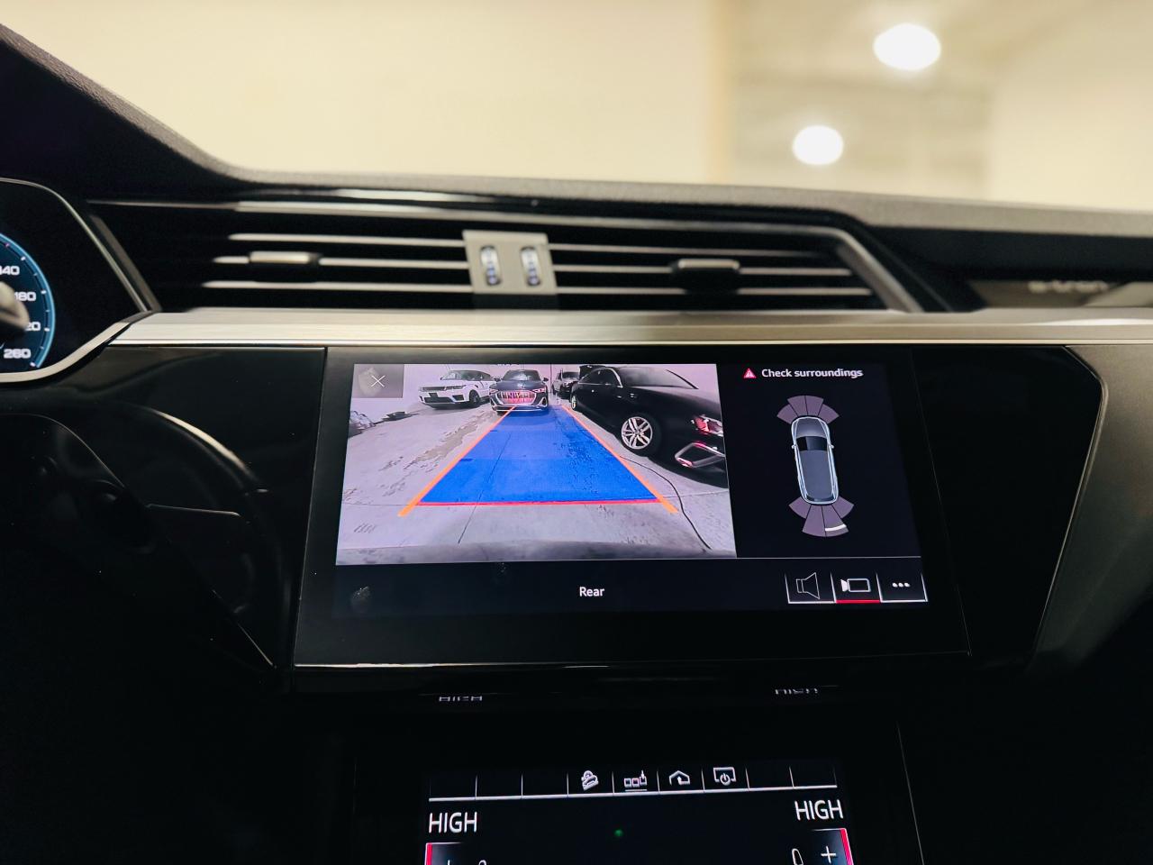 2019 Audi E-Tron Progressiv - Photo #13
