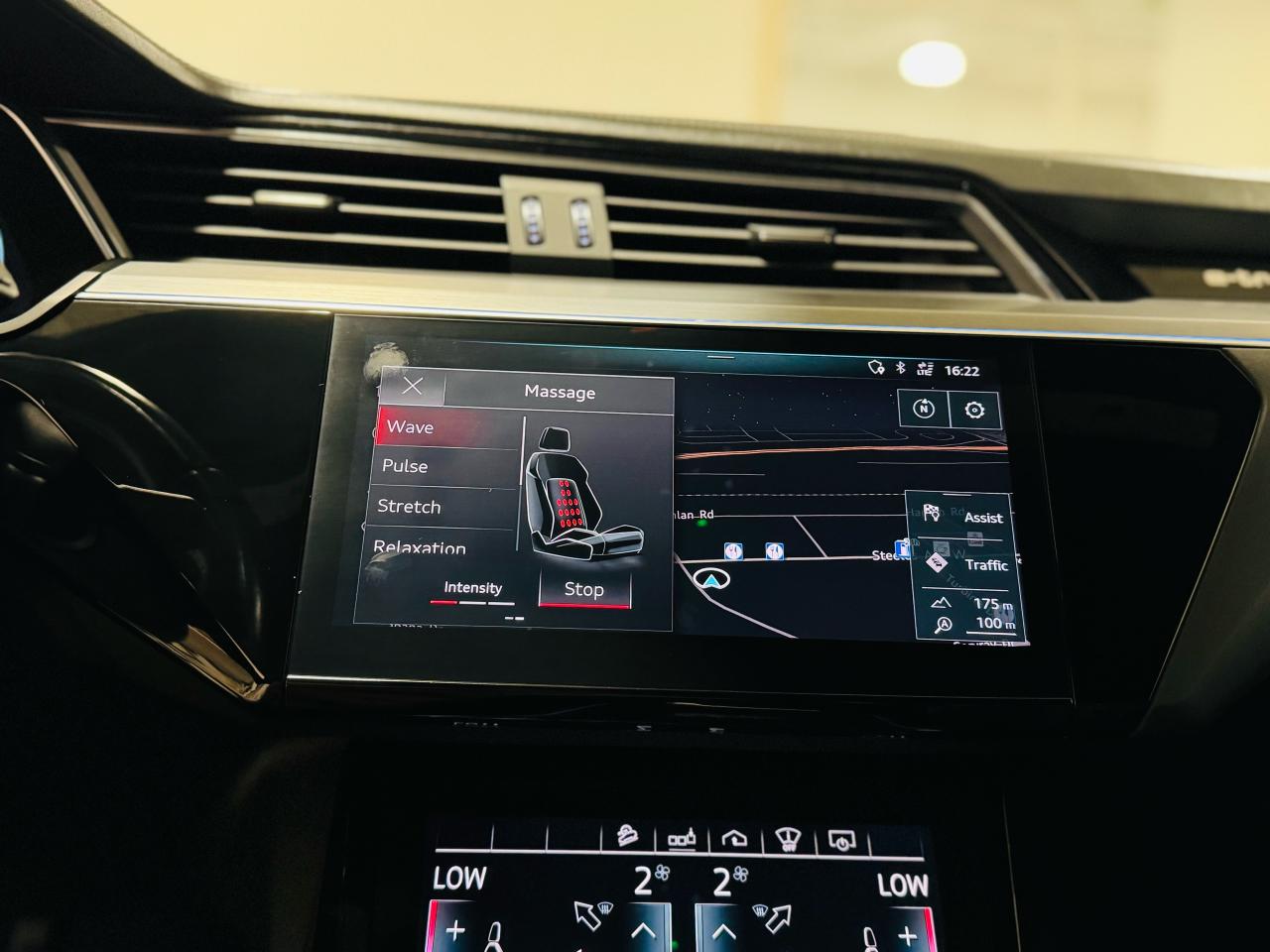 2019 Audi E-Tron Technik - Photo #17