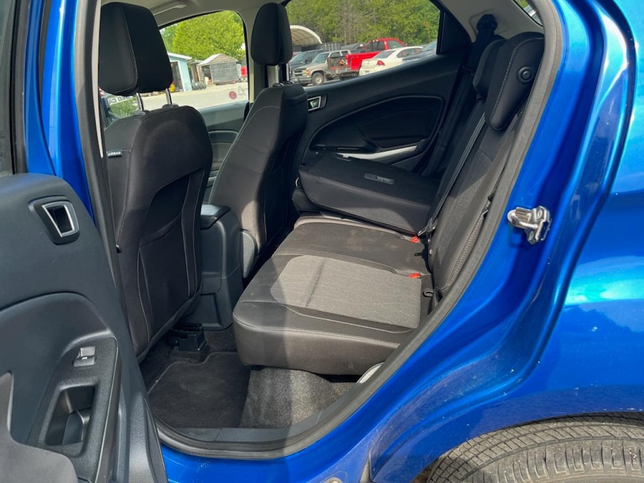 2018 Ford EcoSport SE - Photo #6