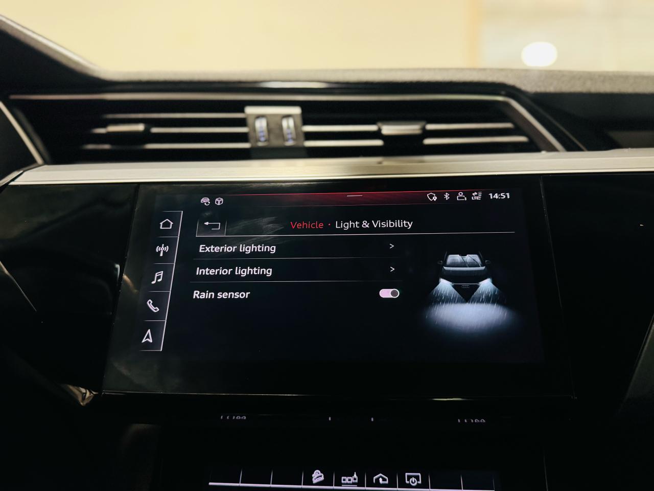 2019 Audi E-Tron Progressiv - Photo #21