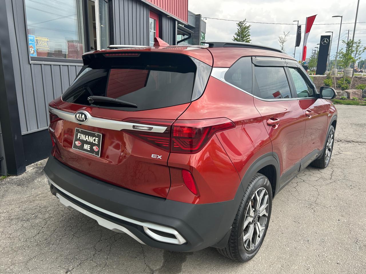 2021 Kia Seltos EX PREMIUM - Photo #6