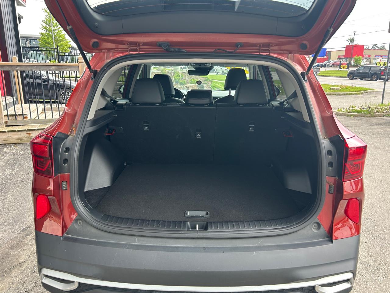 2021 Kia Seltos EX PREMIUM - Photo #2