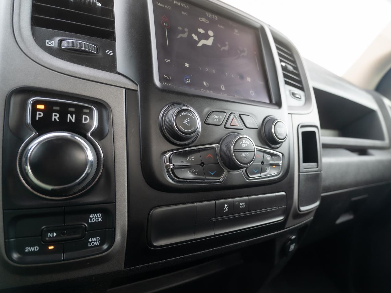 2021 RAM 1500 Classic TRADESMAN - Photo #16
