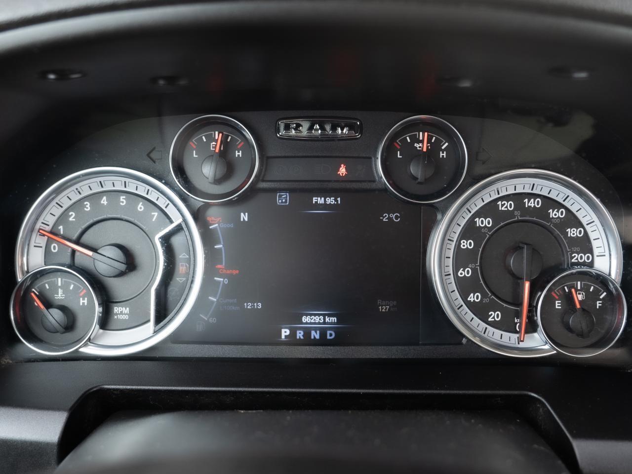 2021 RAM 1500 Classic TRADESMAN - Photo #15