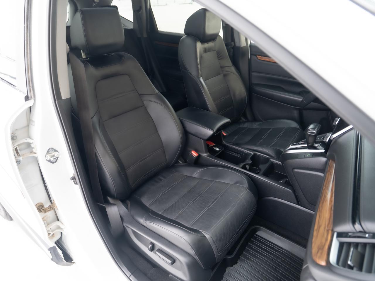 2019 Honda CR-V Touring - Photo #20