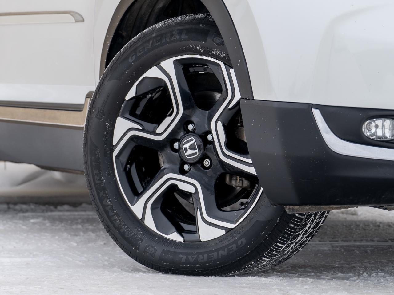 2019 Honda CR-V Touring - Photo #5