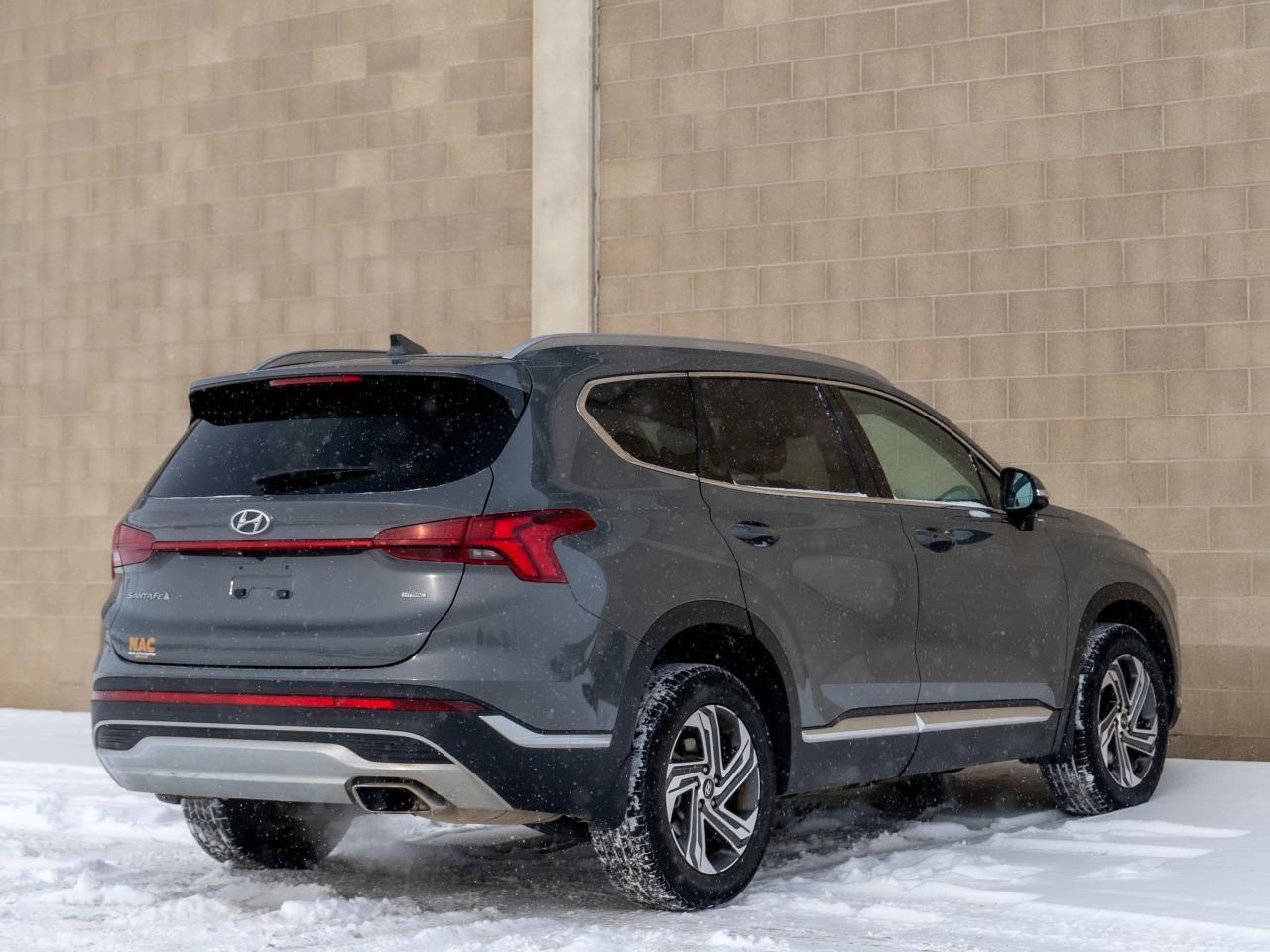 2022 Hyundai Santa Fe SEL - Photo #5