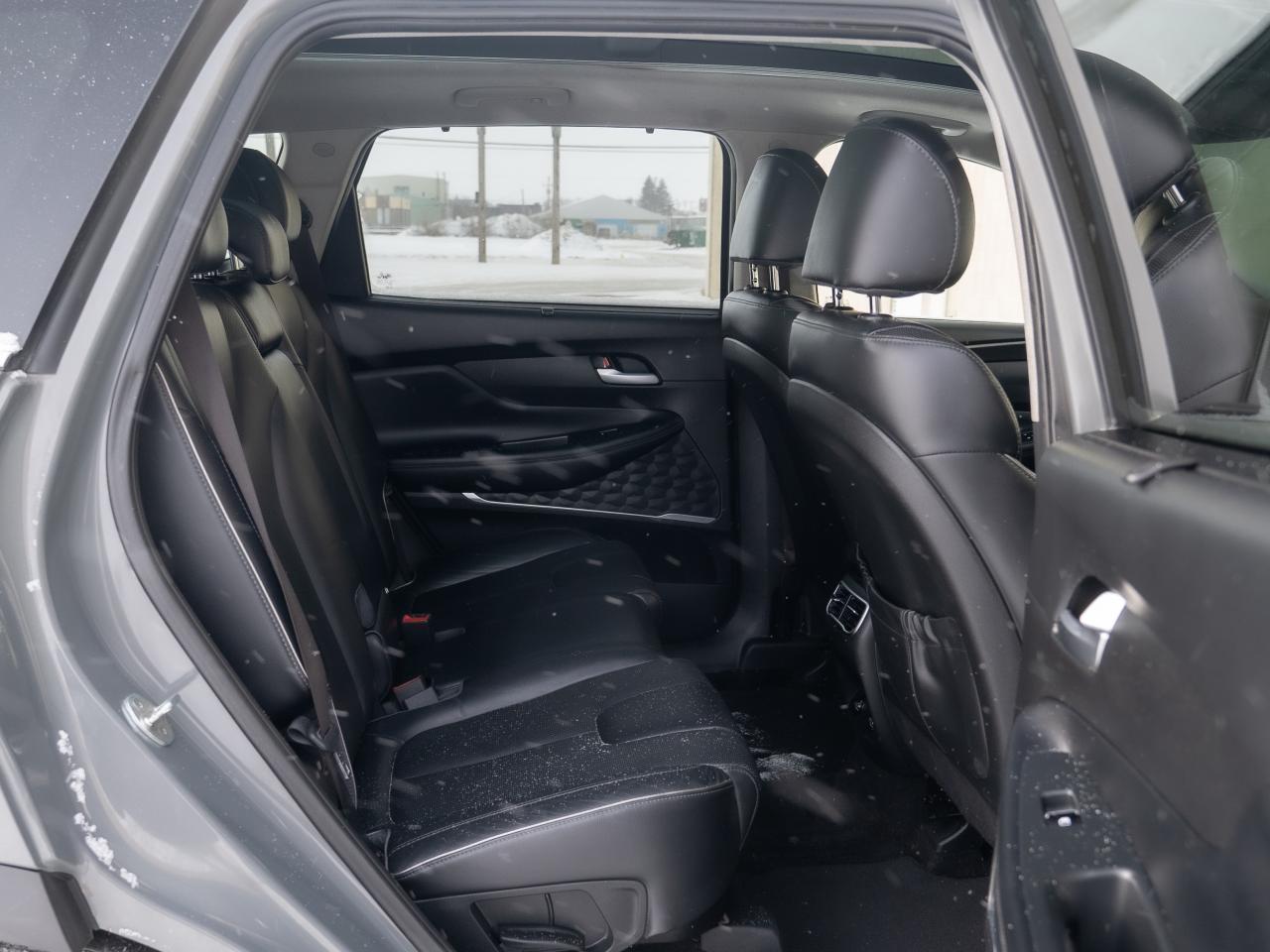 2022 Hyundai Santa Fe SEL - Photo #18