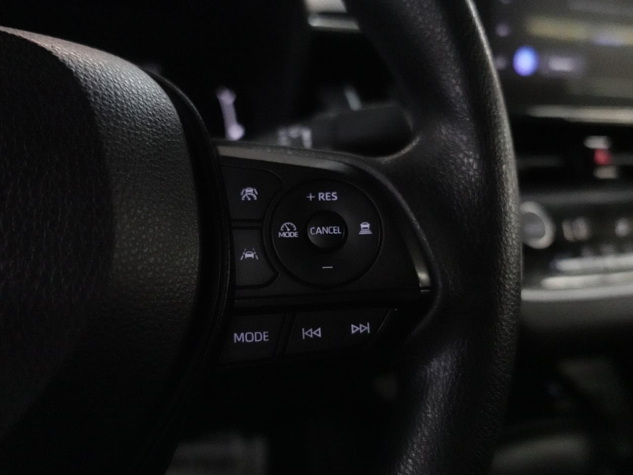 2023 Toyota Corolla HYBRID LE | AWD | ACC | Heated Seats | CarPlay