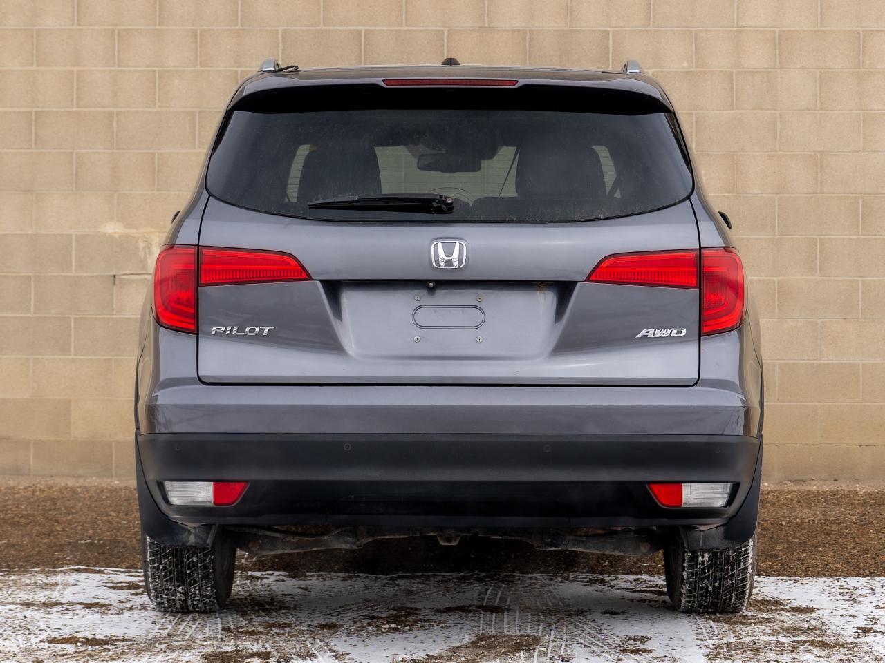 2016 Honda Pilot EXL - Photo #4