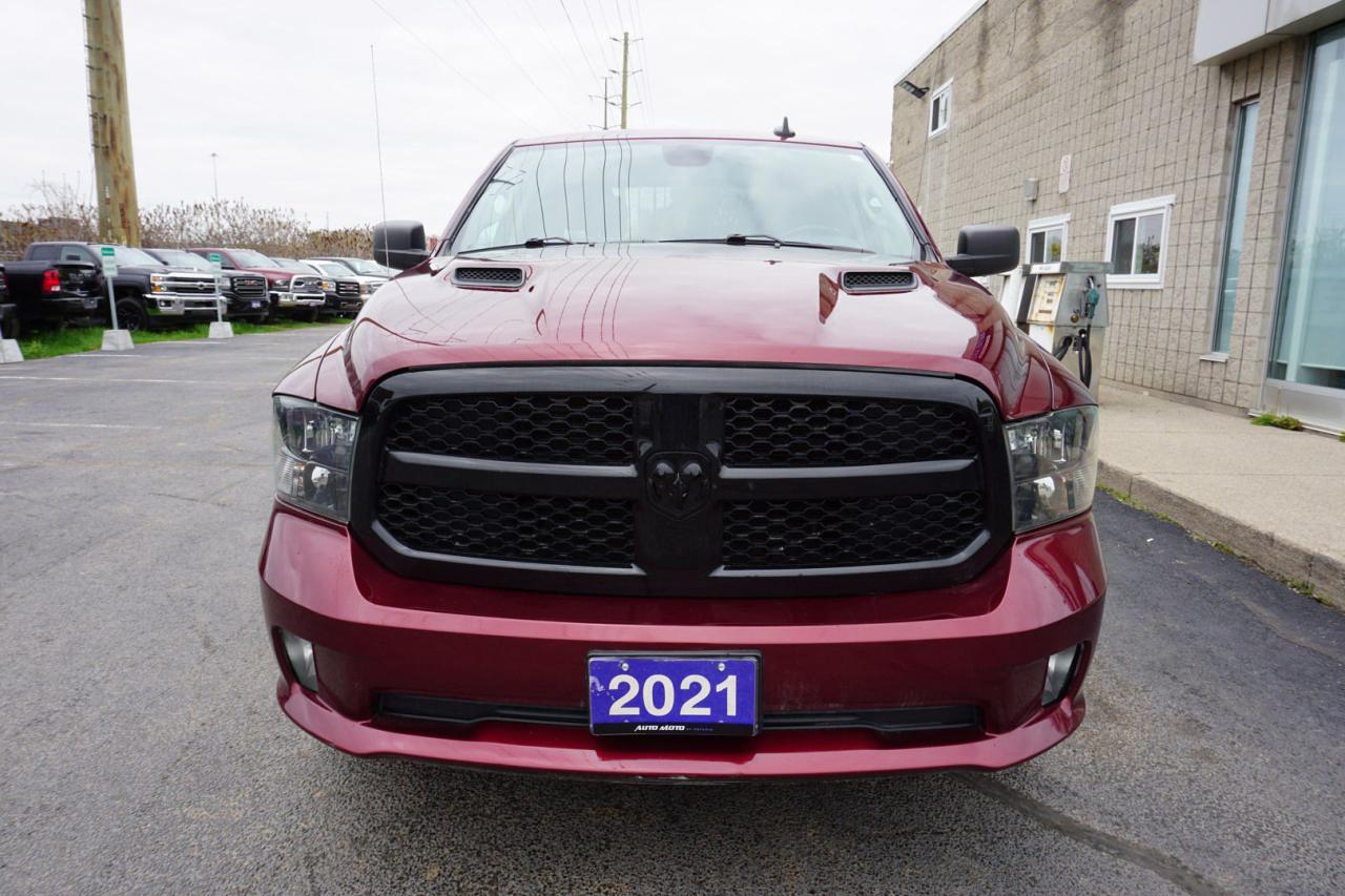 2021 RAM 1500 Classic V8 TRADESMAN CREW HEMI 4WD *1 OWNER*ACCIDENT FREE* CAMERA BLUETOOTH HEATED SEATS CRUISE ALLOYS - Photo #2