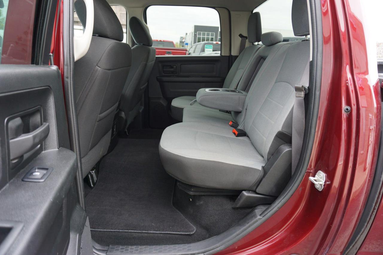2021 RAM 1500 Classic V8 TRADESMAN CREW HEMI 4WD *1 OWNER*ACCIDENT FREE* CAMERA BLUETOOTH HEATED SEATS CRUISE ALLOYS - Photo #16