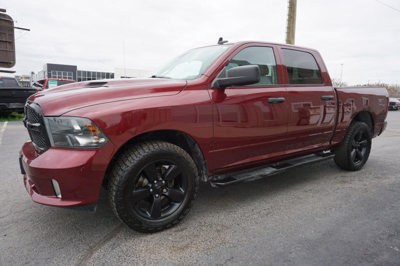 2021 RAM 1500 Classic V8 TRADESMAN CREW HEMI 4WD *1 OWNER*ACCIDENT FREE* CAMERA BLUETOOTH HEATED SEATS CRUISE ALLOYS - Photo #3