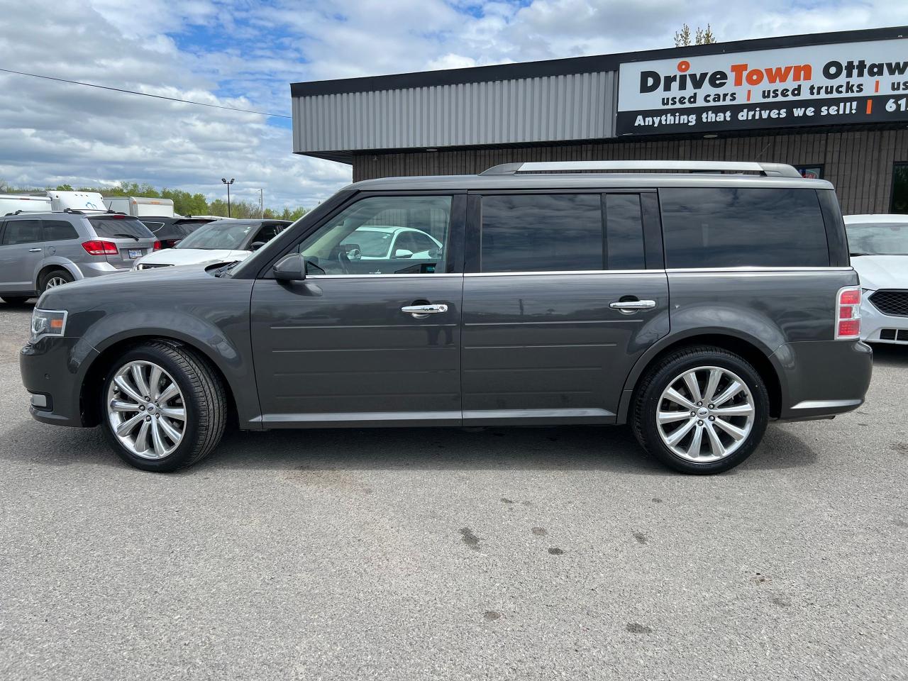 2016 Ford Flex Limited w/Ecoboost - Photo #2