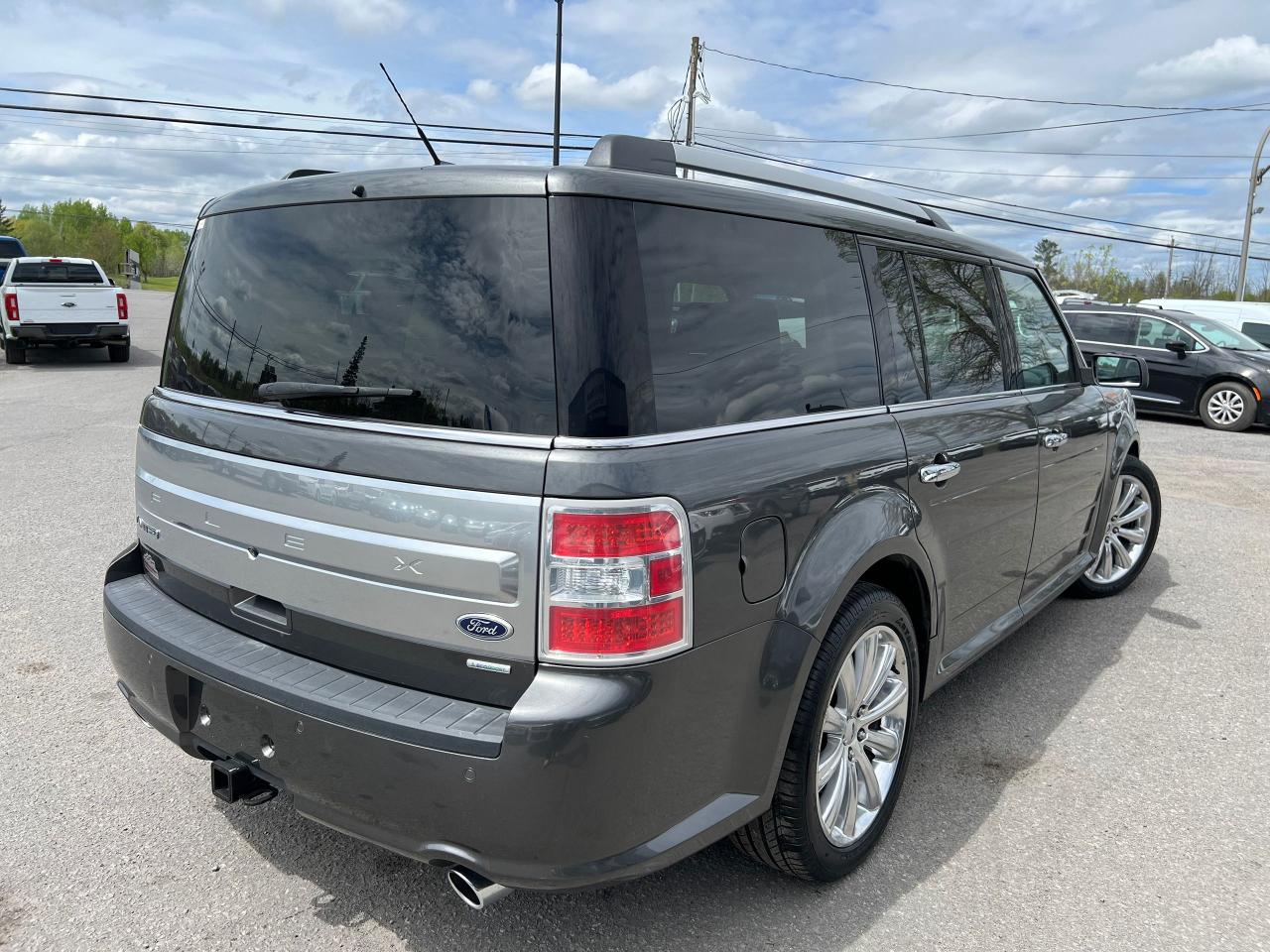 2016 Ford Flex Limited w/Ecoboost - Photo #5