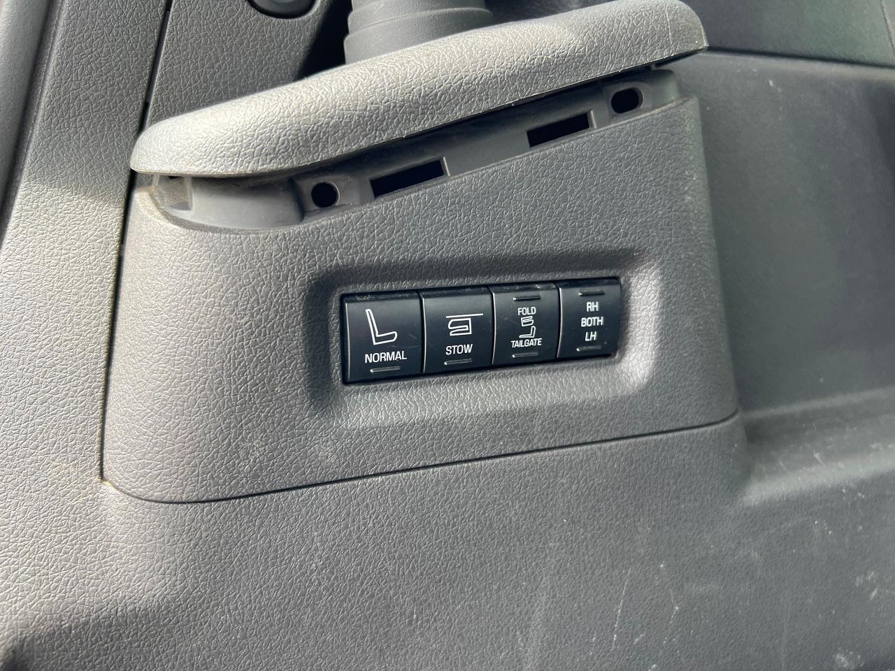2016 Ford Flex Limited w/Ecoboost - Photo #28