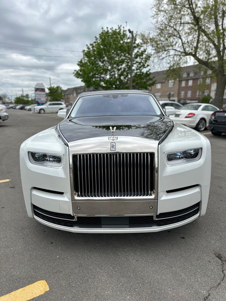2018 Rolls Royce Phantom  - Photo #8